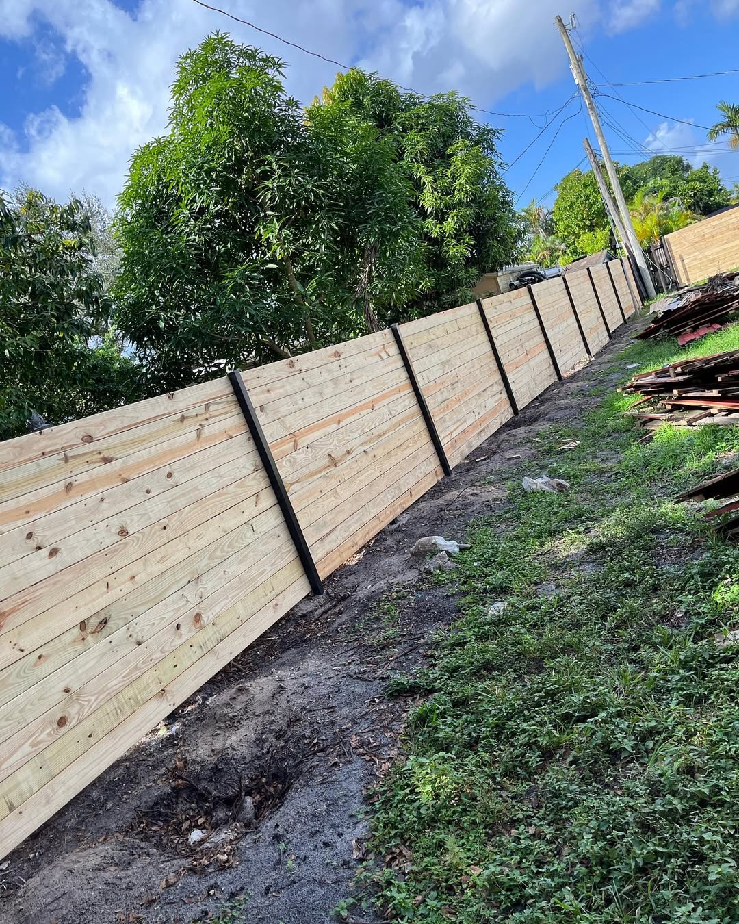Horizontal wood fence